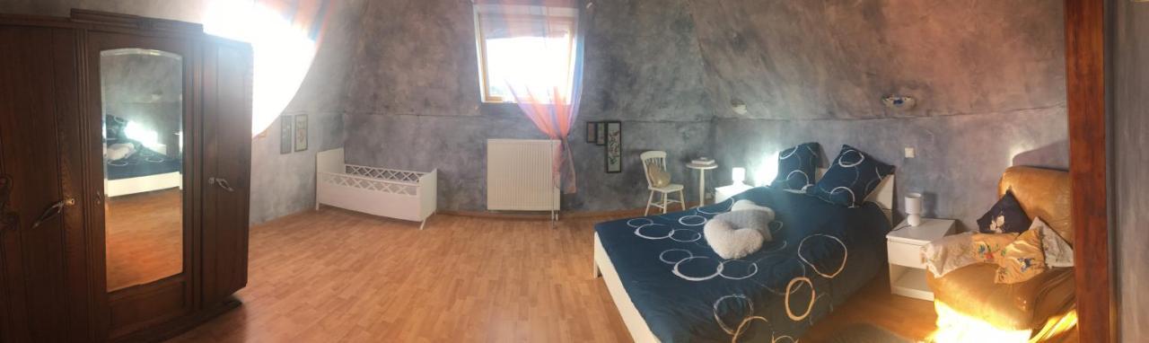 Maison D'Hotes Au Pied Du Chateau Hotell Saverne Eksteriør bilde